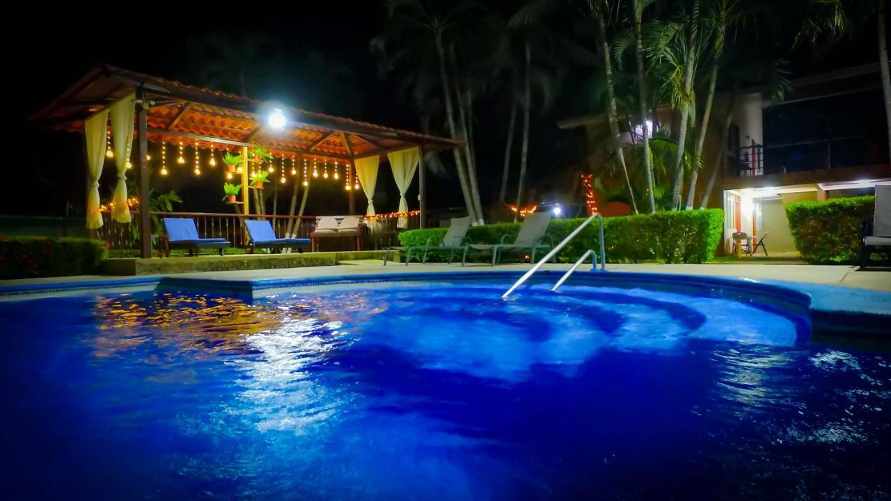 Hotel & Villas Huetares Плая Eрмоса Екстериор снимка