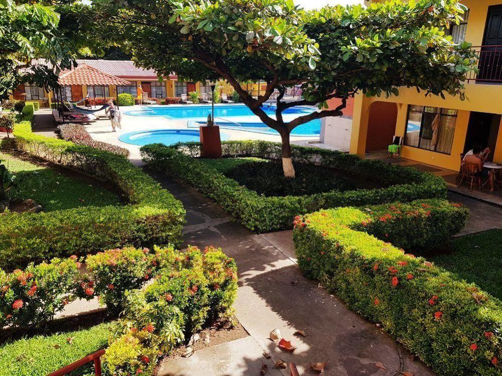 Hotel & Villas Huetares Плая Eрмоса Екстериор снимка